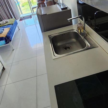 City Center Residentes Ccr Pattaya Y Kültér fotó