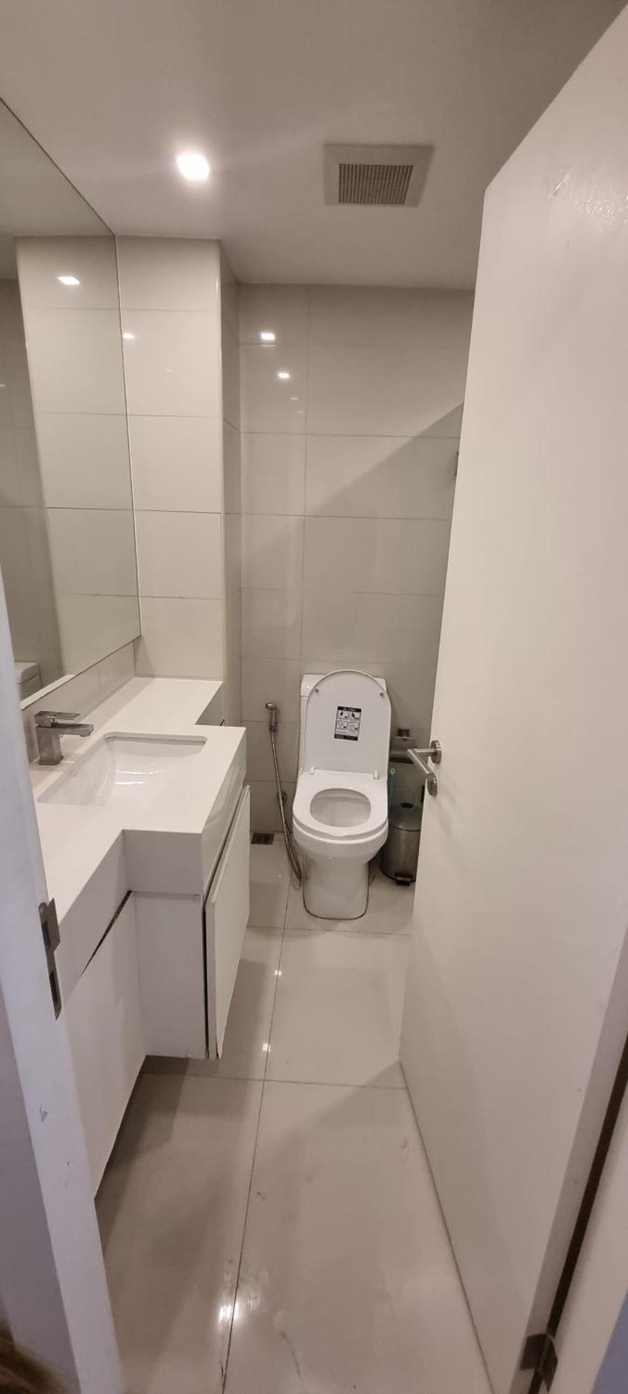 City Center Residentes Ccr Pattaya Y Kültér fotó