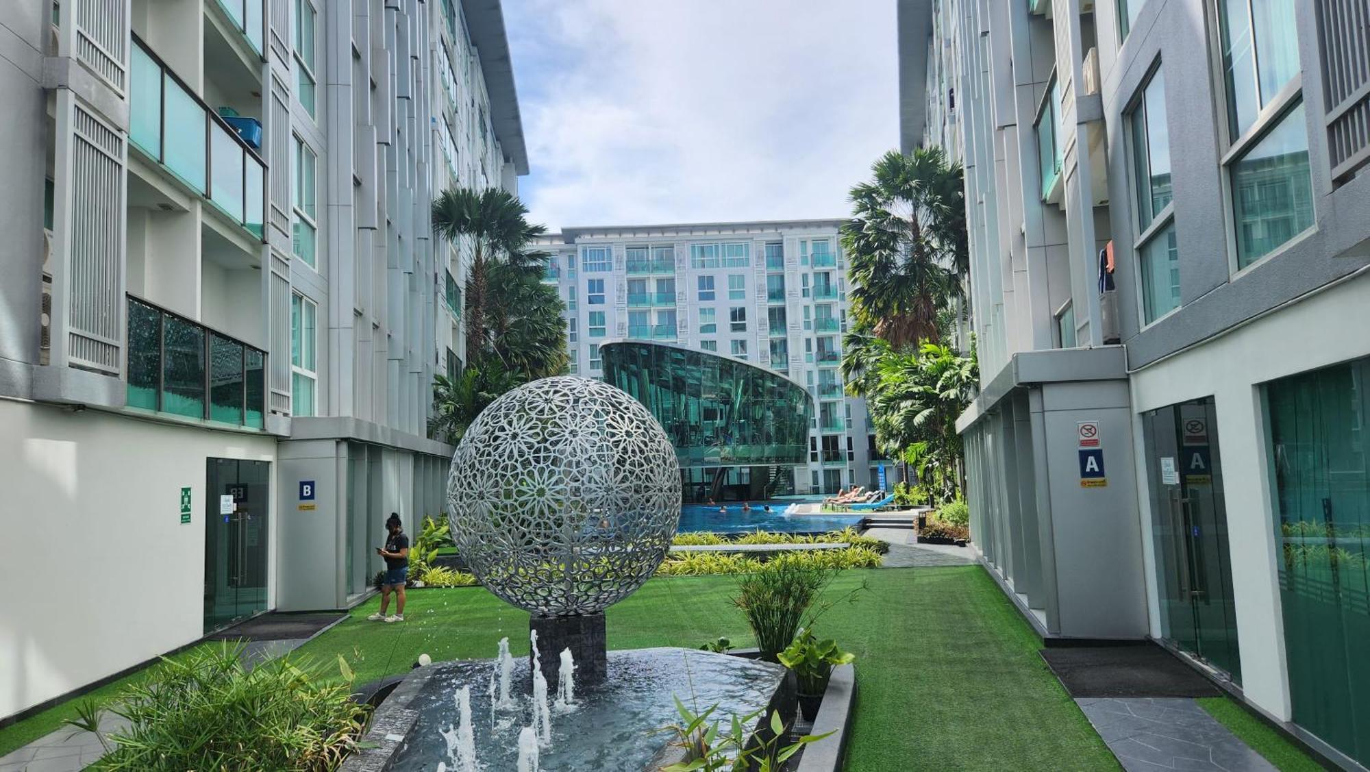 City Center Residentes Ccr Pattaya Y Kültér fotó