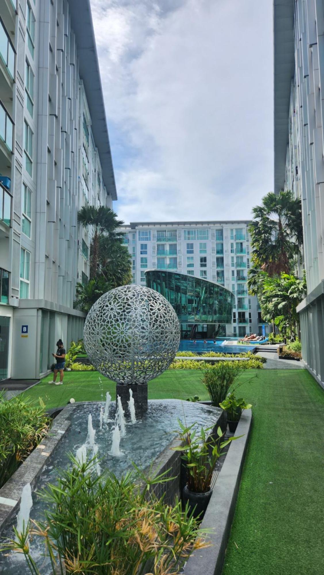 City Center Residentes Ccr Pattaya Y Kültér fotó